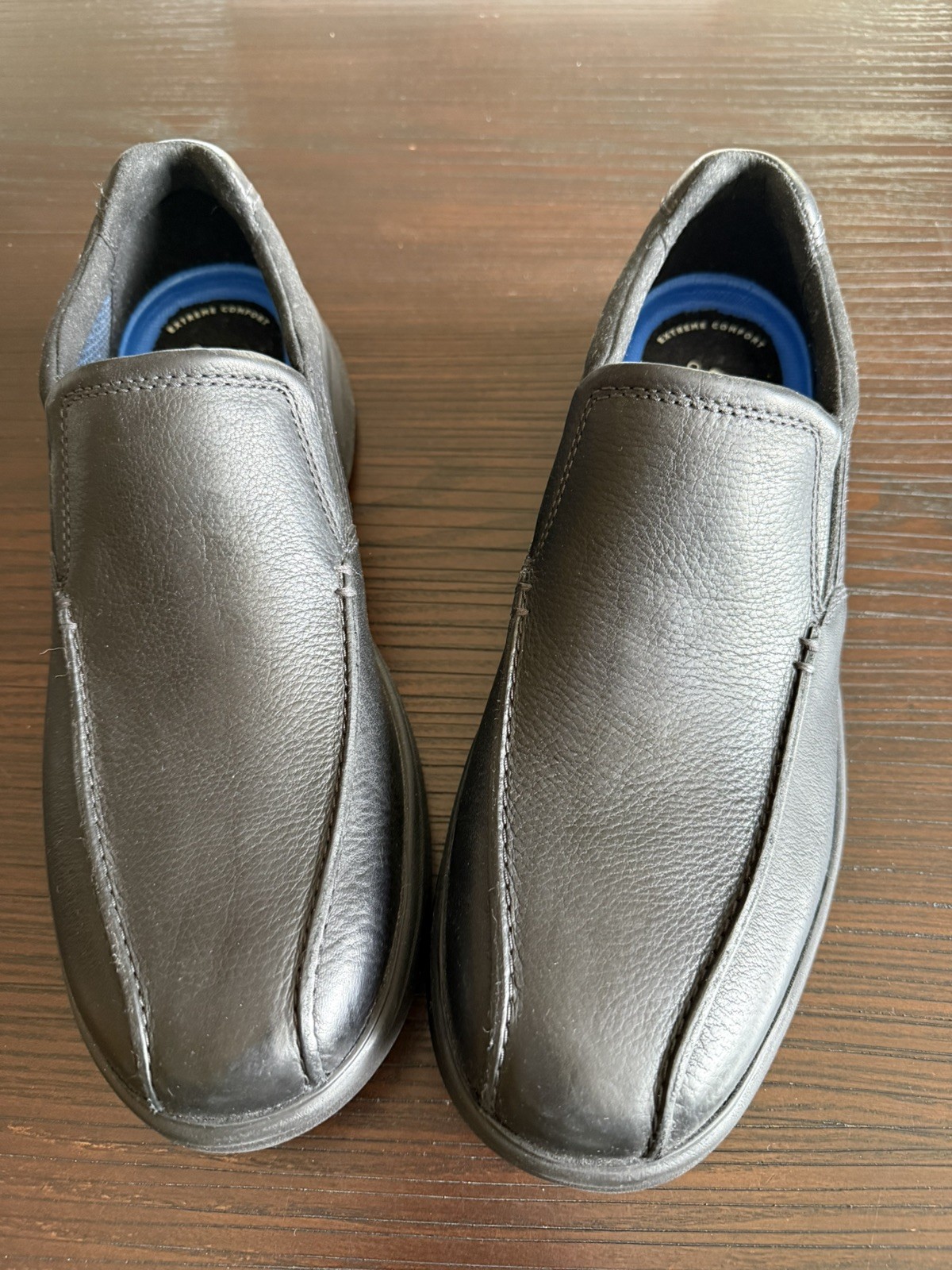 Clarks Bradley Step (slip on) Black Tumbled Leather M13 (SMALL, maybe 12.5?)
