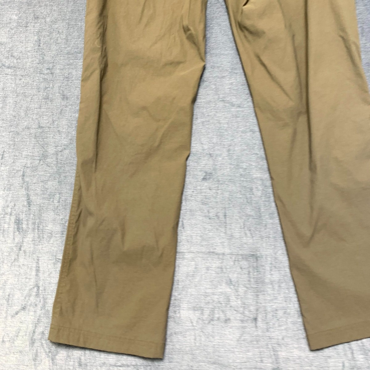 Orvis Tech Pants Mens 32×30 Beige Water Repellent 2 Way Stretch Travel Hiking