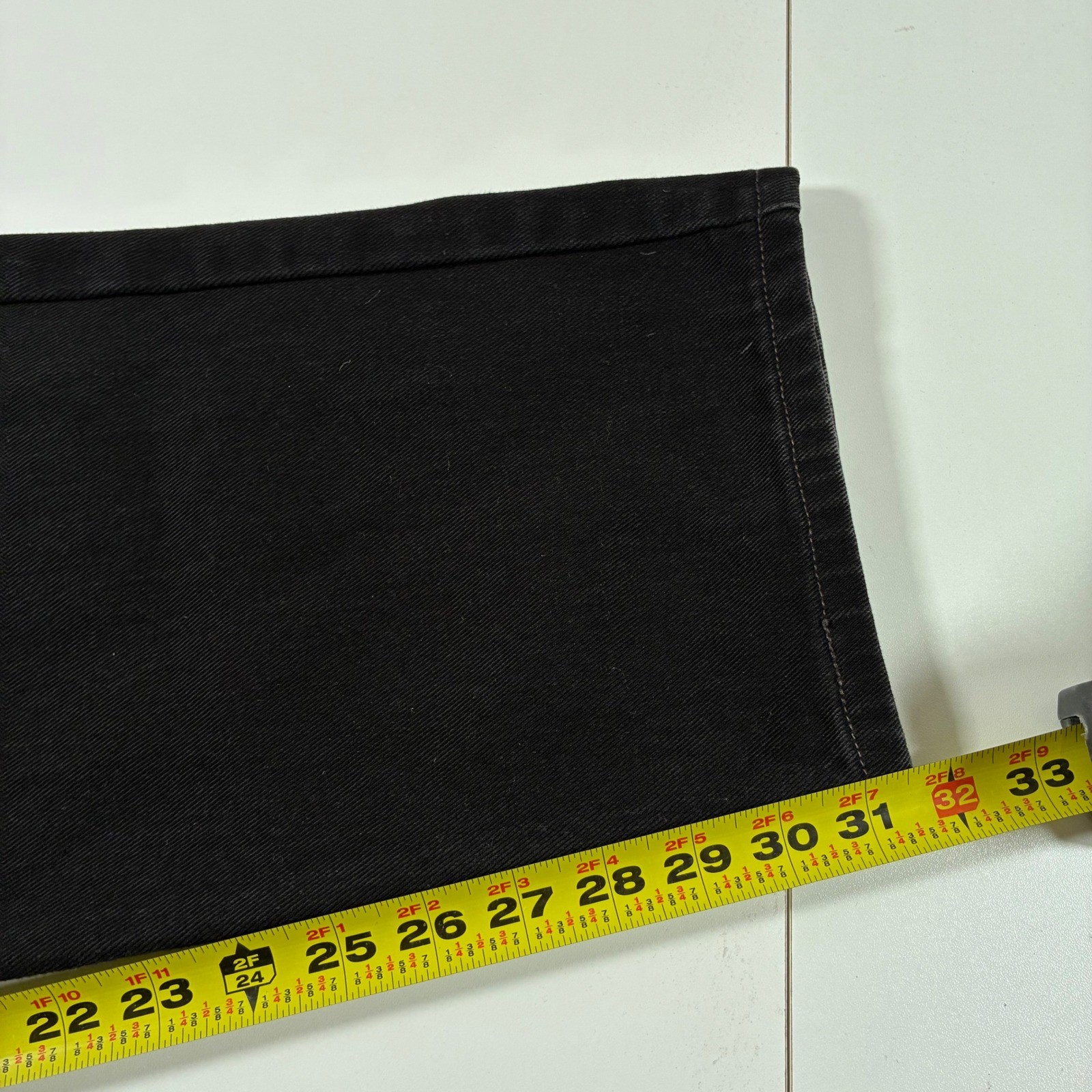 Vintage 2001 Levi’s 550 Relaxed Jeans 34×32 Black Made in USA Y2K (Tag 36×32)