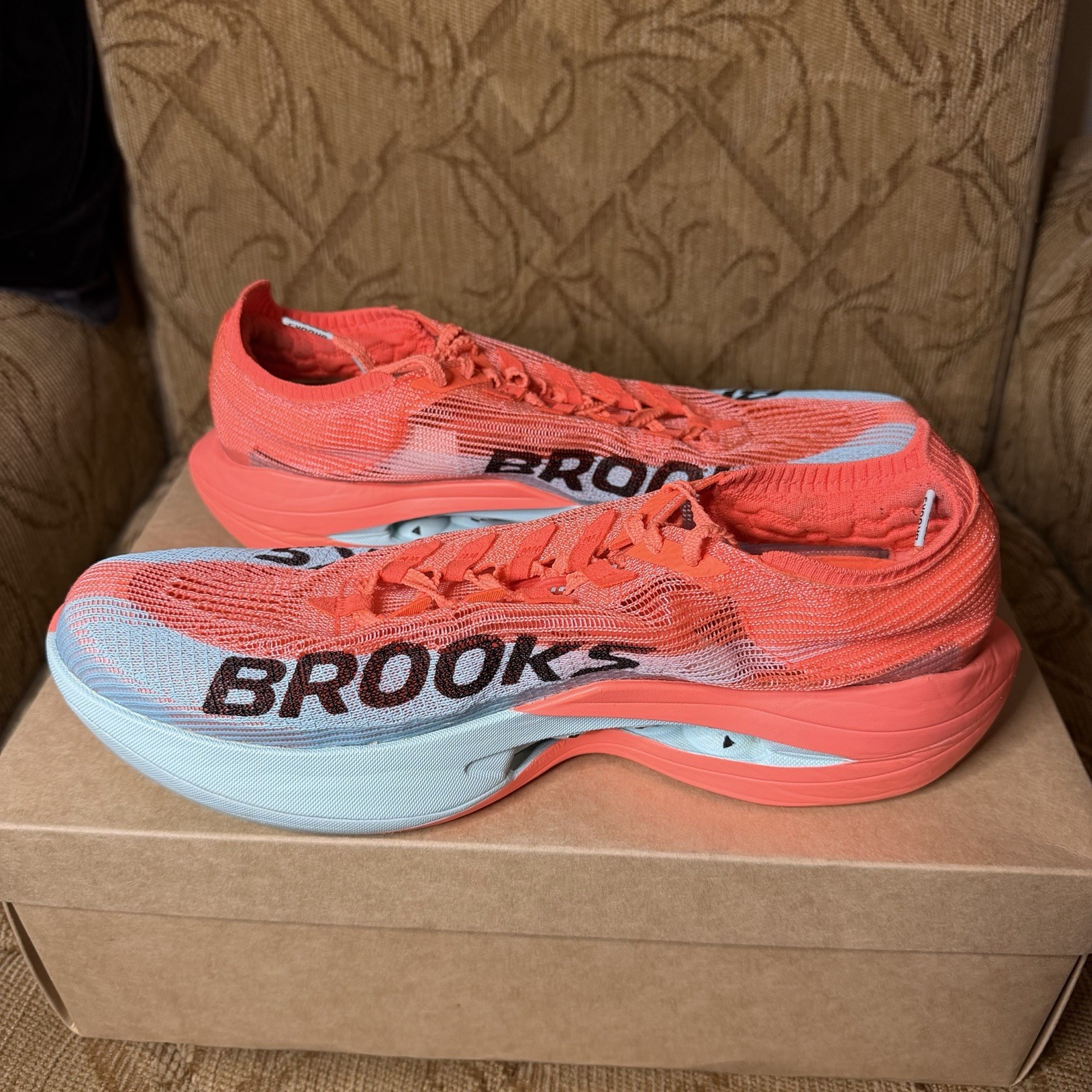 Brooks Hyperion Elite 5 Pink Clay Atomizer Blue Shoe 1000491D681 Men’s Size 11.5