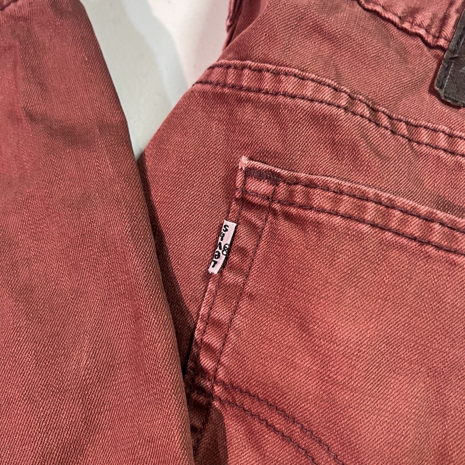 Levi’s 514 Jeans Men’s 36×32 NWT Rust Coral Red Straight Leg Stretch Pants Denim