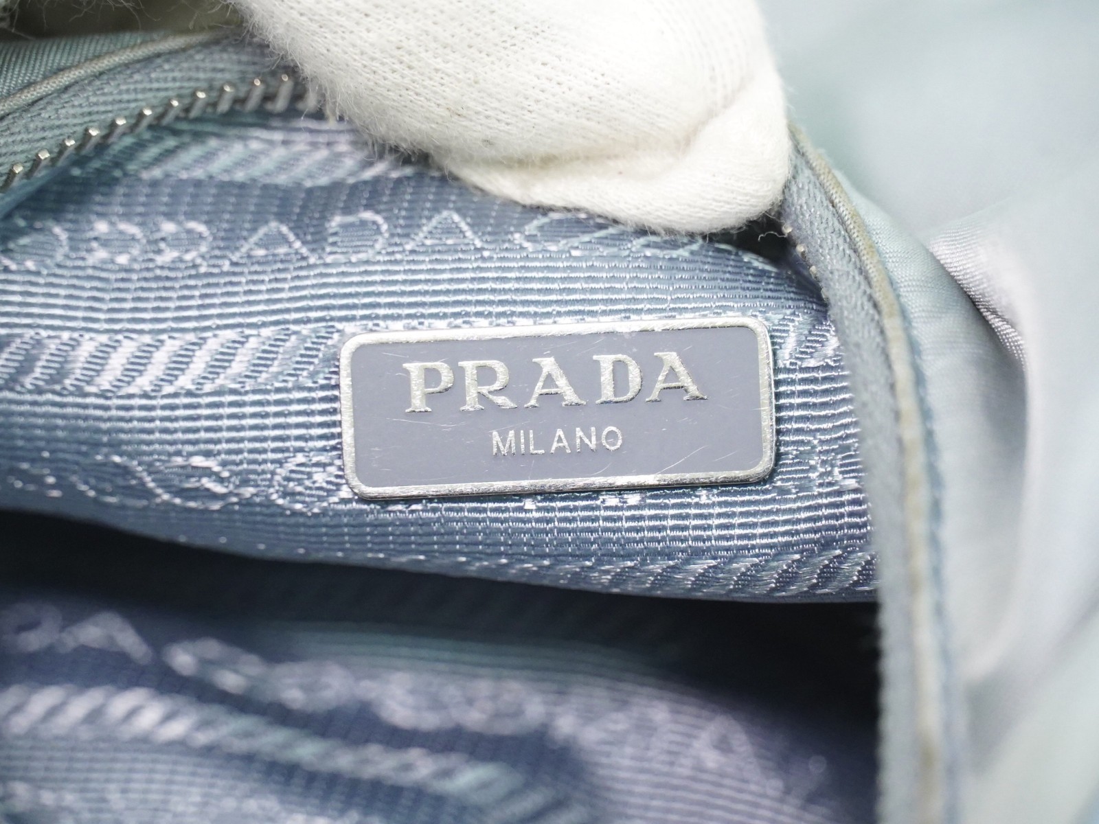 PRADA Re-Edition 2005 Nylon -Shoulder Crossbody Bag Light Blue Silver