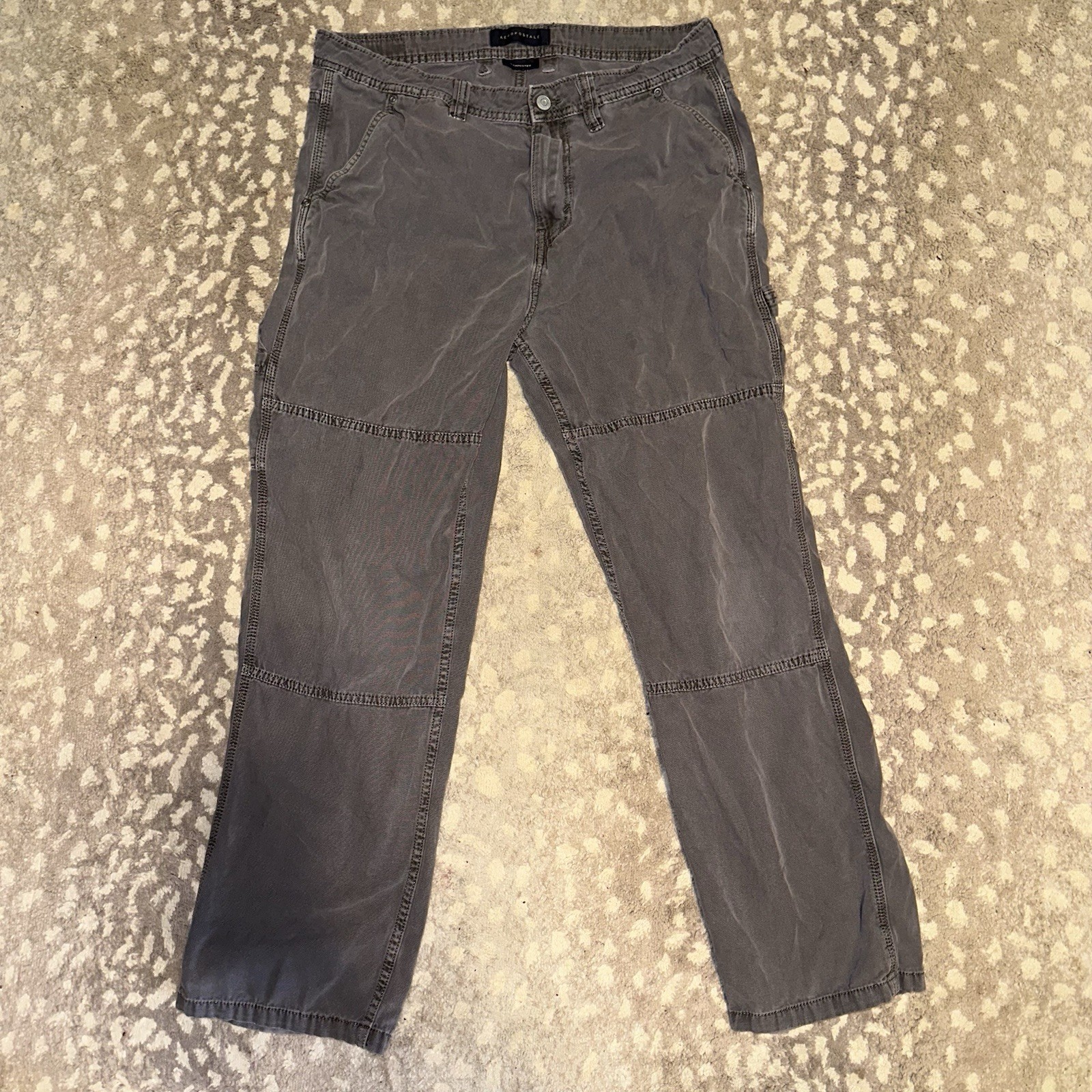 Men’s Aeropostale Charcoal Carpenter Pant Size Med NWT Tool Pockets Hammer Loop