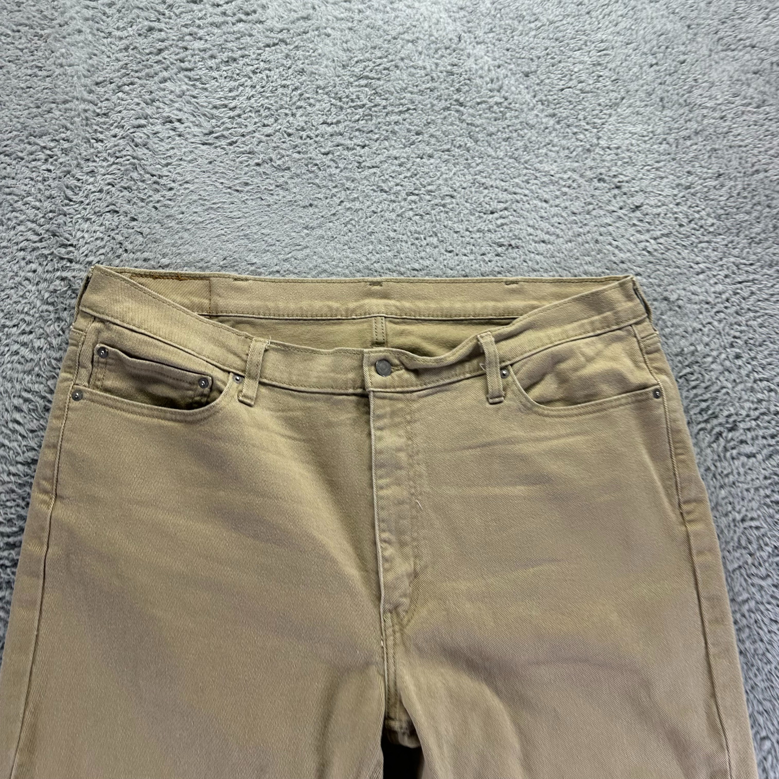 Levi’s 541 Jeans Men’s 42×30 Beige Cotton Denim Straight Travel Workwear Stretch