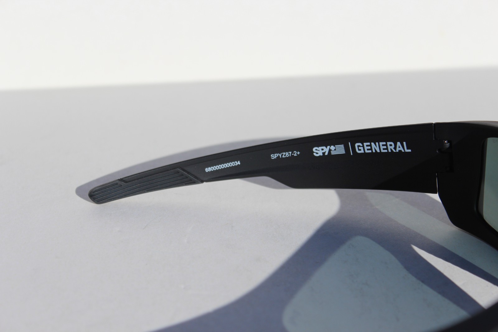 SPY OPTICS General SOSI POLARIZED Sunglasses Matte Black/Gray Green ANSI Z87.1