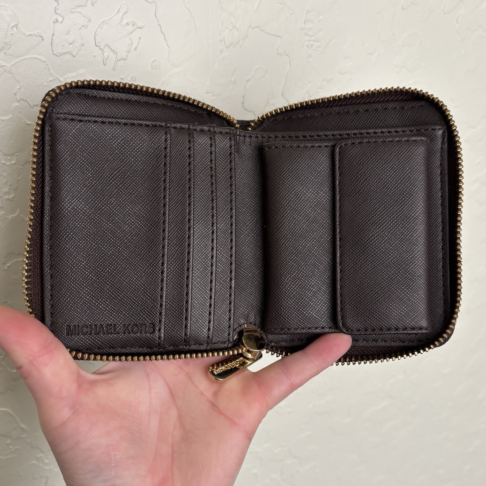 Michael Kors Zip Around Wallet Brown Leather, Vintage