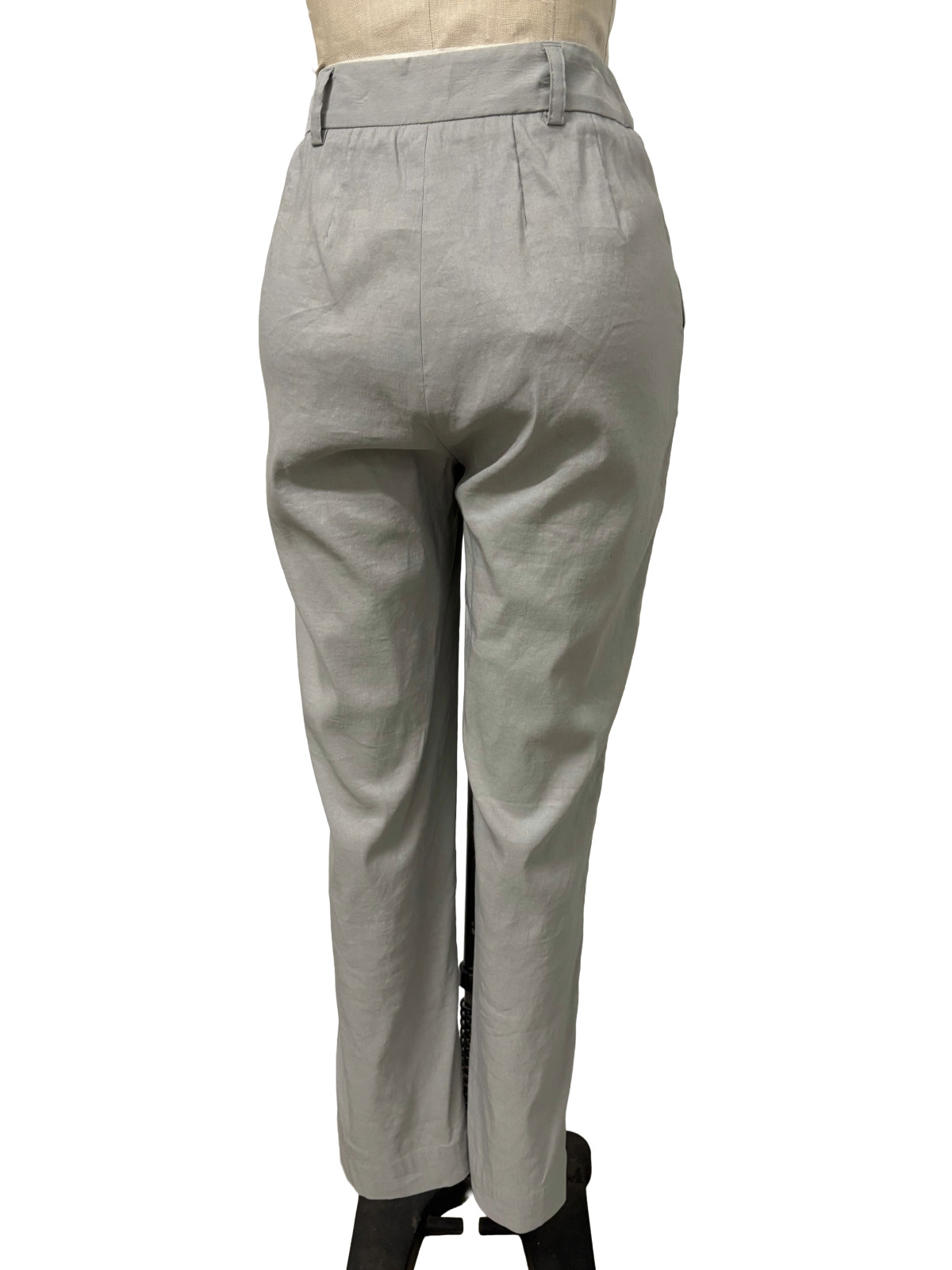 Pier Antonio Gaspari gray ankle trousers (closure zip and button)