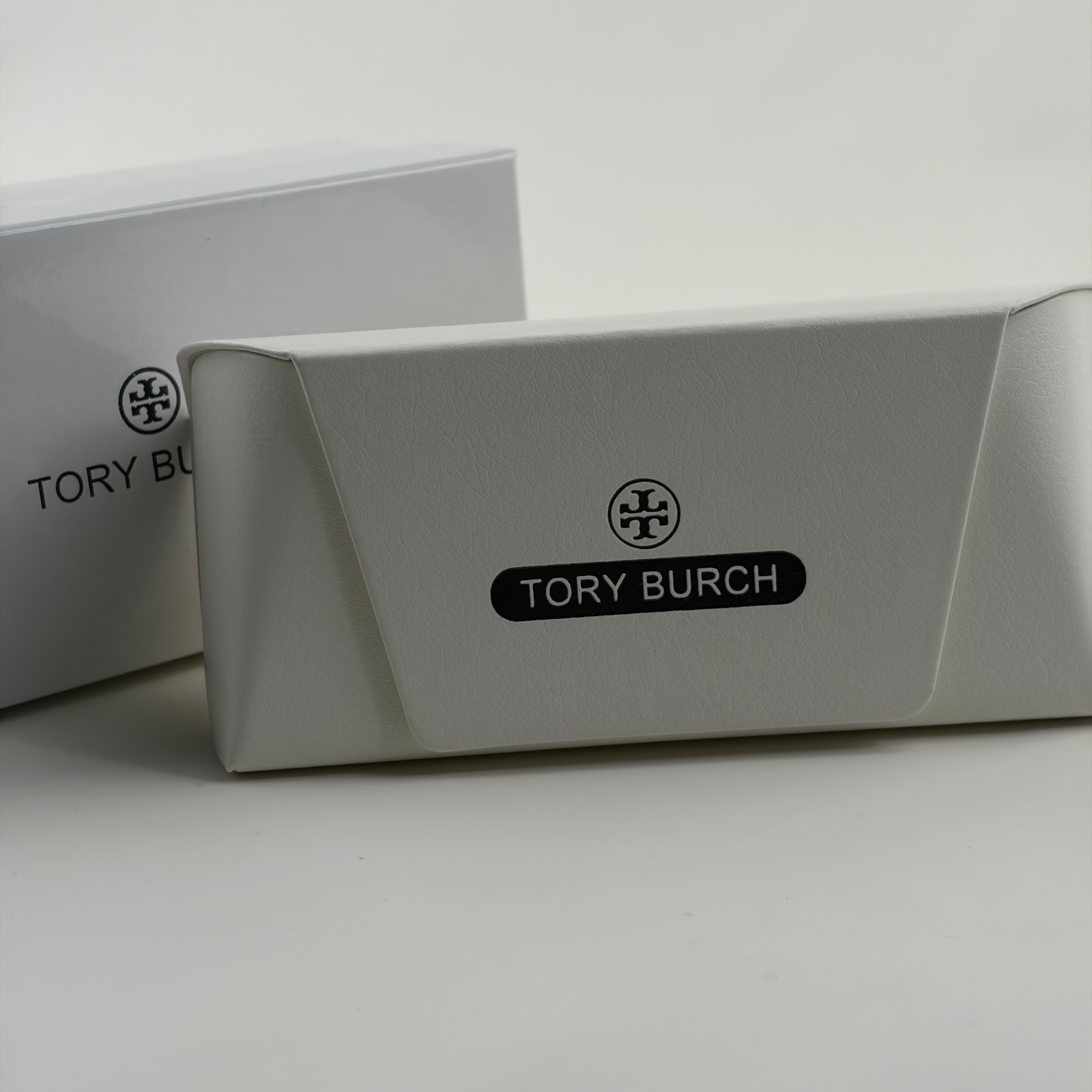 New In Box – Tory Burch Oversized Geometric Sunglasses Black Retro Square 52mm