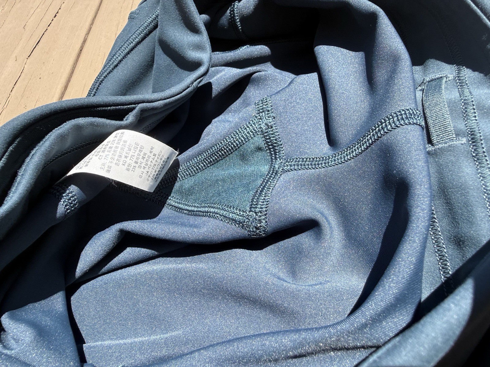 Lululemon Fast and Free Biker Short Compression Blue Women Size 8 Teal High Rise