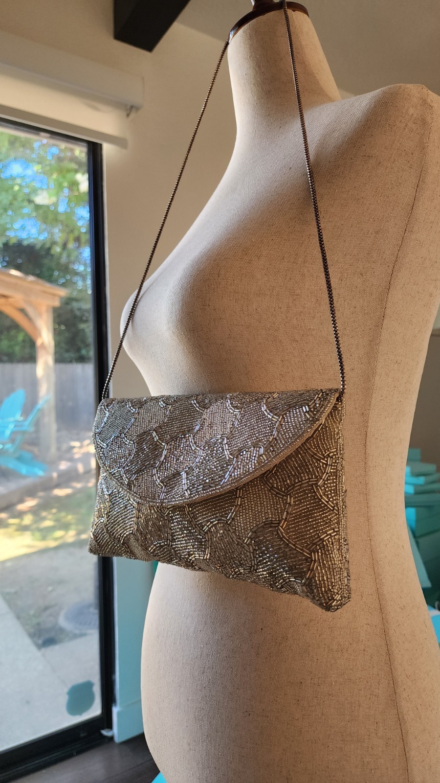 VTG – WALBORG Silver Glass Beaded Evening Purse Scalloped Mosaic w/ Original Box