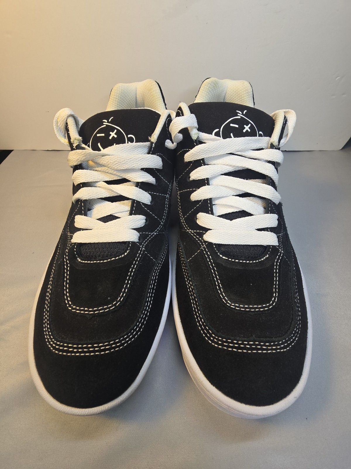 Etnies Snake Size 11 Mens Black Suede Skate Inspired Sneakers Shoes Skateboard