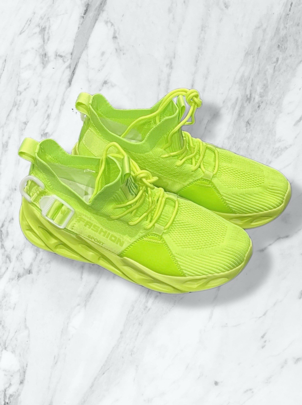 Men’s Shoes Size 7 (5 Womens) Athletic Sport Lightweight Neon Green