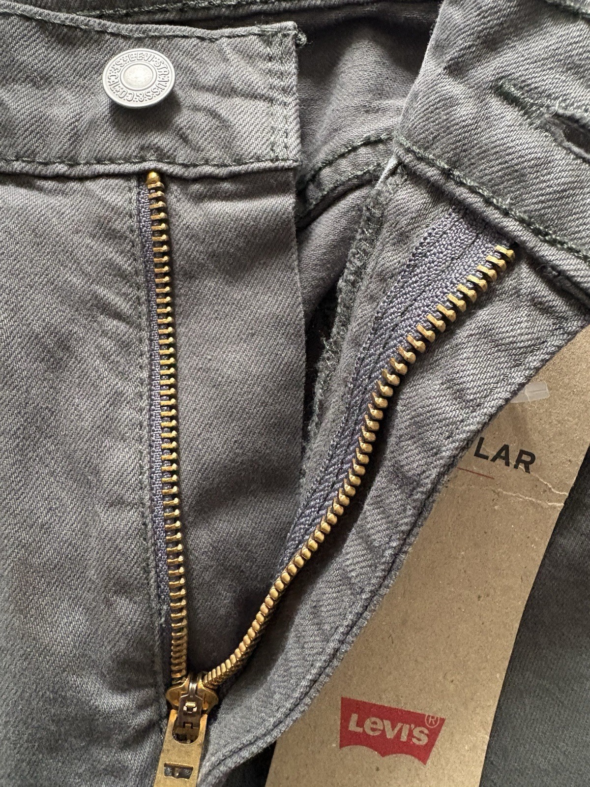 Levi’s 505 Series Regular Fit Stretch Gray Denim Jeans Straight Classic Men’s