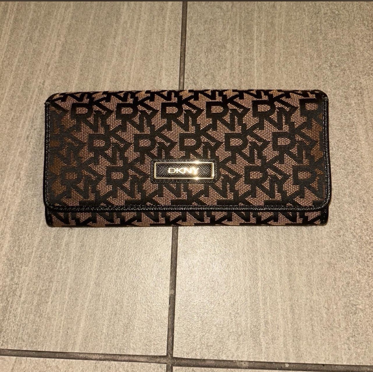 DKNY Brown & Black Logo Monogram Snap Wallet w/ Zip Coin Pocket, Credit Card