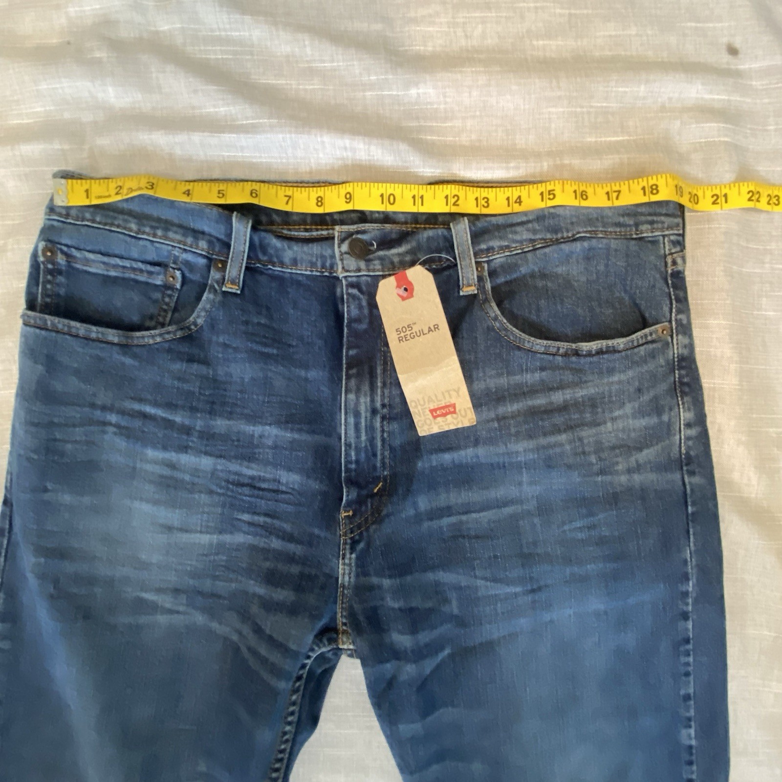 Levi’s NWT 505 Regular Fit Men’s Jeans W38 L34 Dark Stonewash Stretch Denim