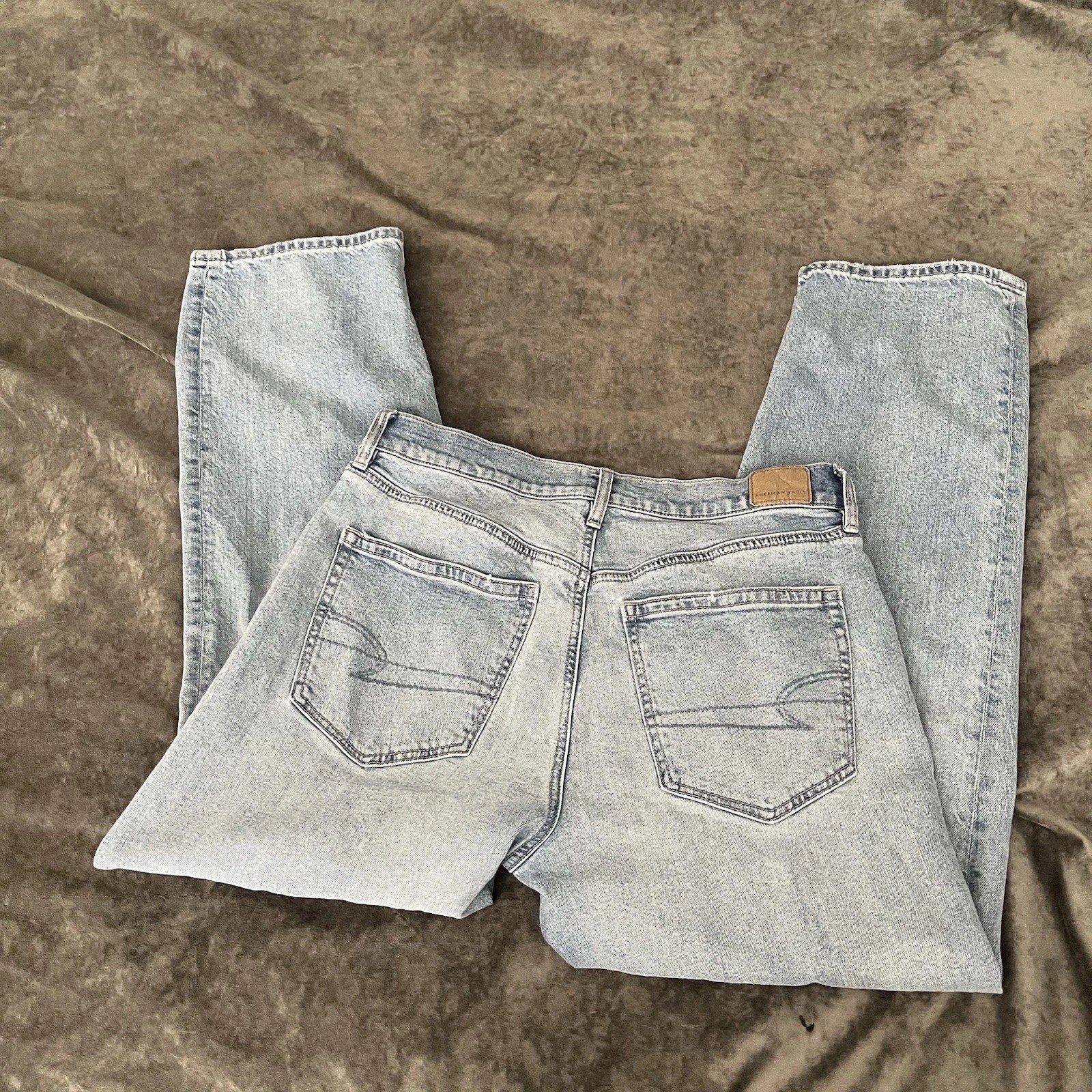 American Eagle Jeans Light Wash Strigid Size 10