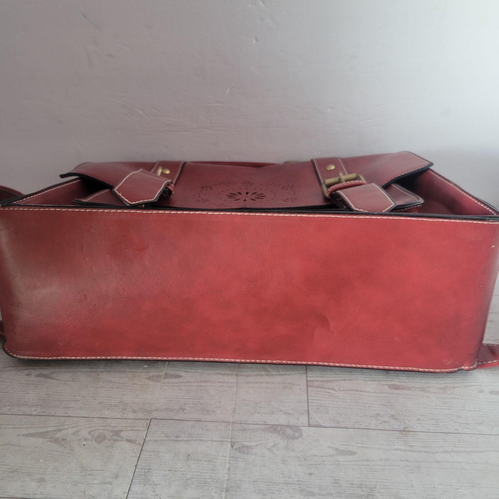 ECOSUSI EXECUTIVE RED FAUX LEATHER SACHEL BAG