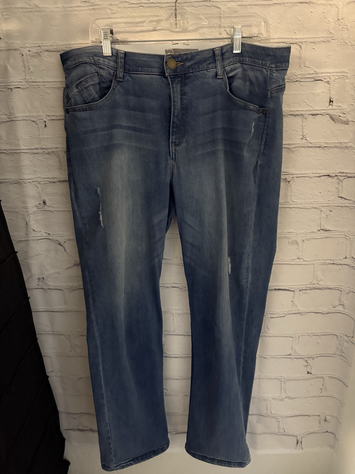 Wit & Wisdom Blue Straight Leg Blue Jeans Comfort Waistband EUC Women’s 16 x 30
