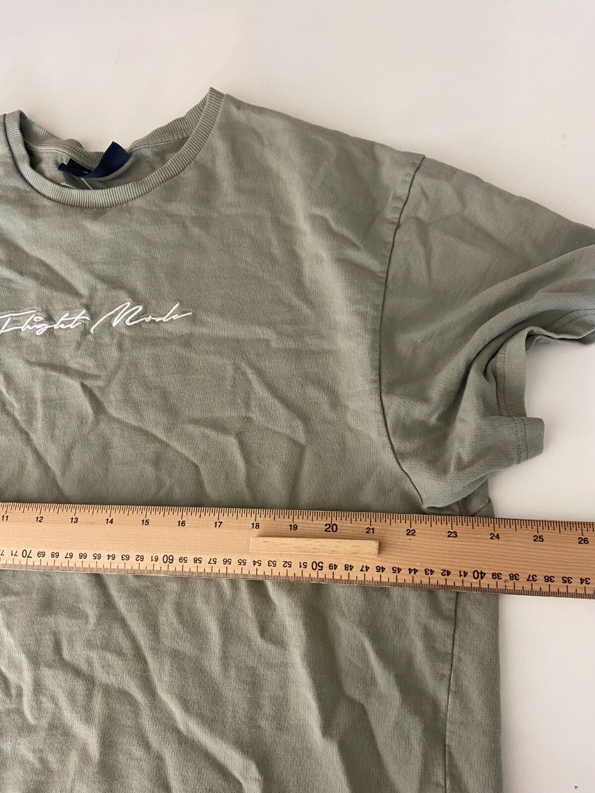 The couture club size Medium grey round neck short sleeve top