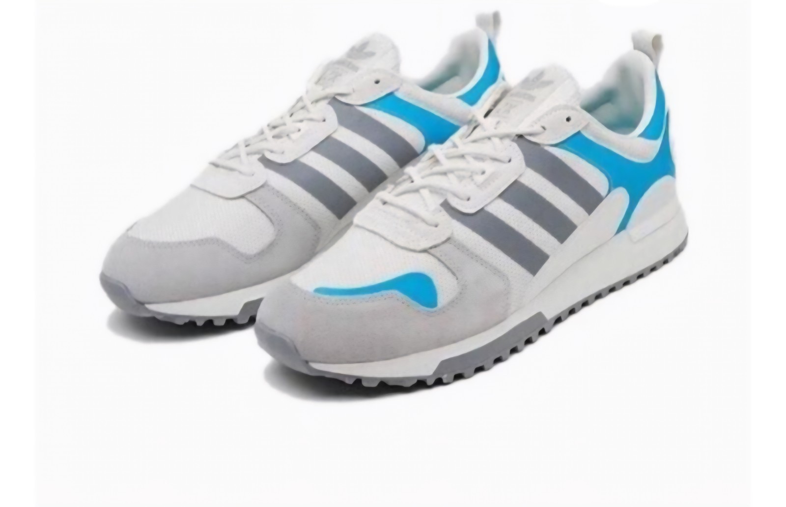 adidas ZX 700 HD White Singal Cyan GX8941. Men’s Size 8.. New With Box.