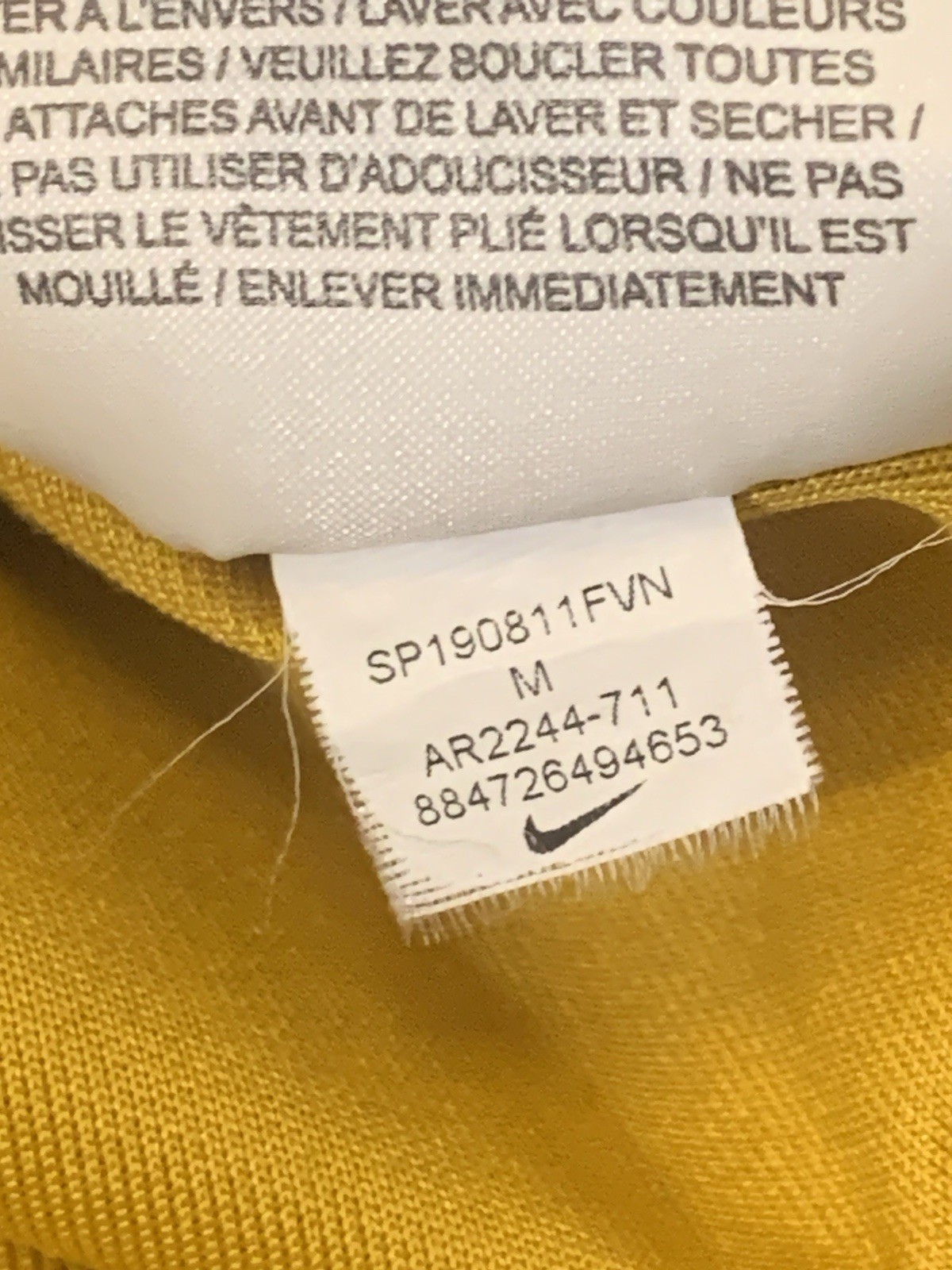 Nike Tribute Track N98 Jacket Golden / Mustard AR2244 711 Mens size M 2019