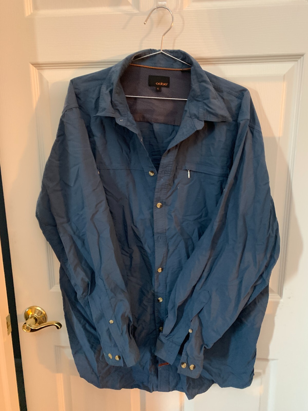 OOBE Shirt Men’s XLarge Blue Long Sleeve Button-Up Partial Mesh Lining Quick Dry