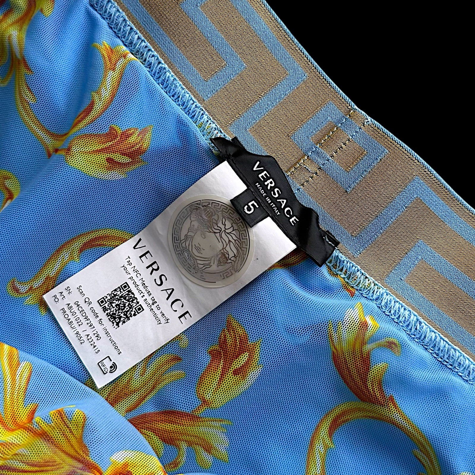 Versace Men’s Gold Greeca Stripe Swimwear Swim Shorts Versace sz 5 US M IT 50