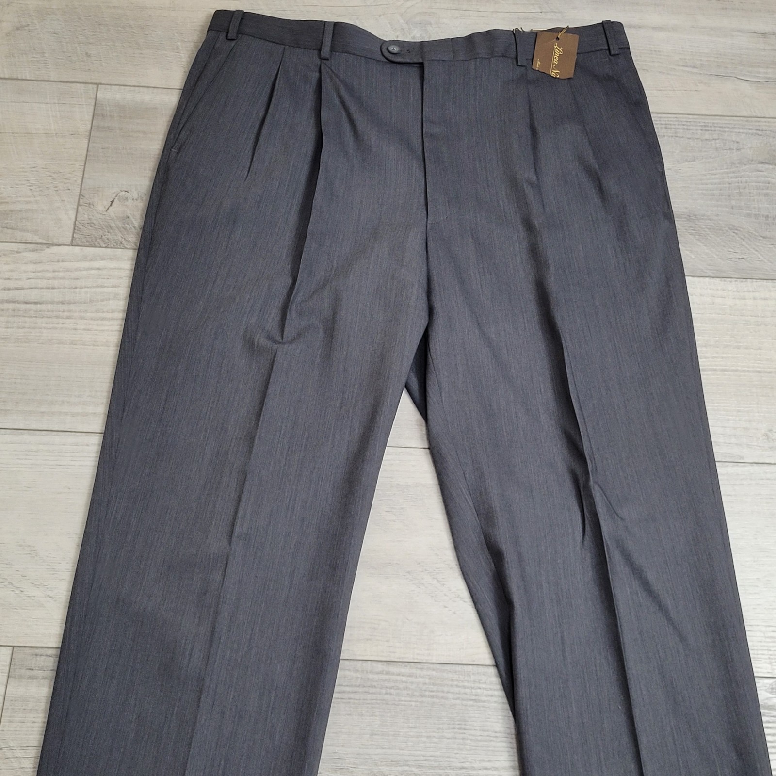 NWT Linea Natruale Pants Men 40 Gray 100% Wool Super 110’s Pleated Unhemmed