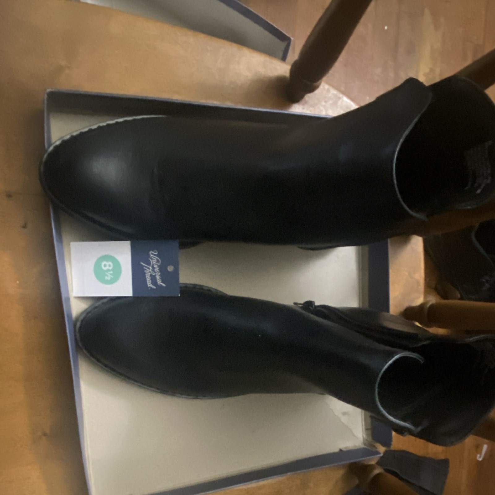 Universal Thread Black Women’s Boots Man Made Material Upper Size 8.5
