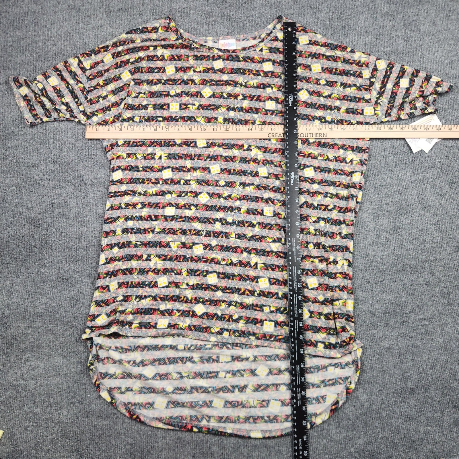 LuLaRoe Irma Tunic Top Womens Medium Multicolor Geometric Stripe High Low NEW