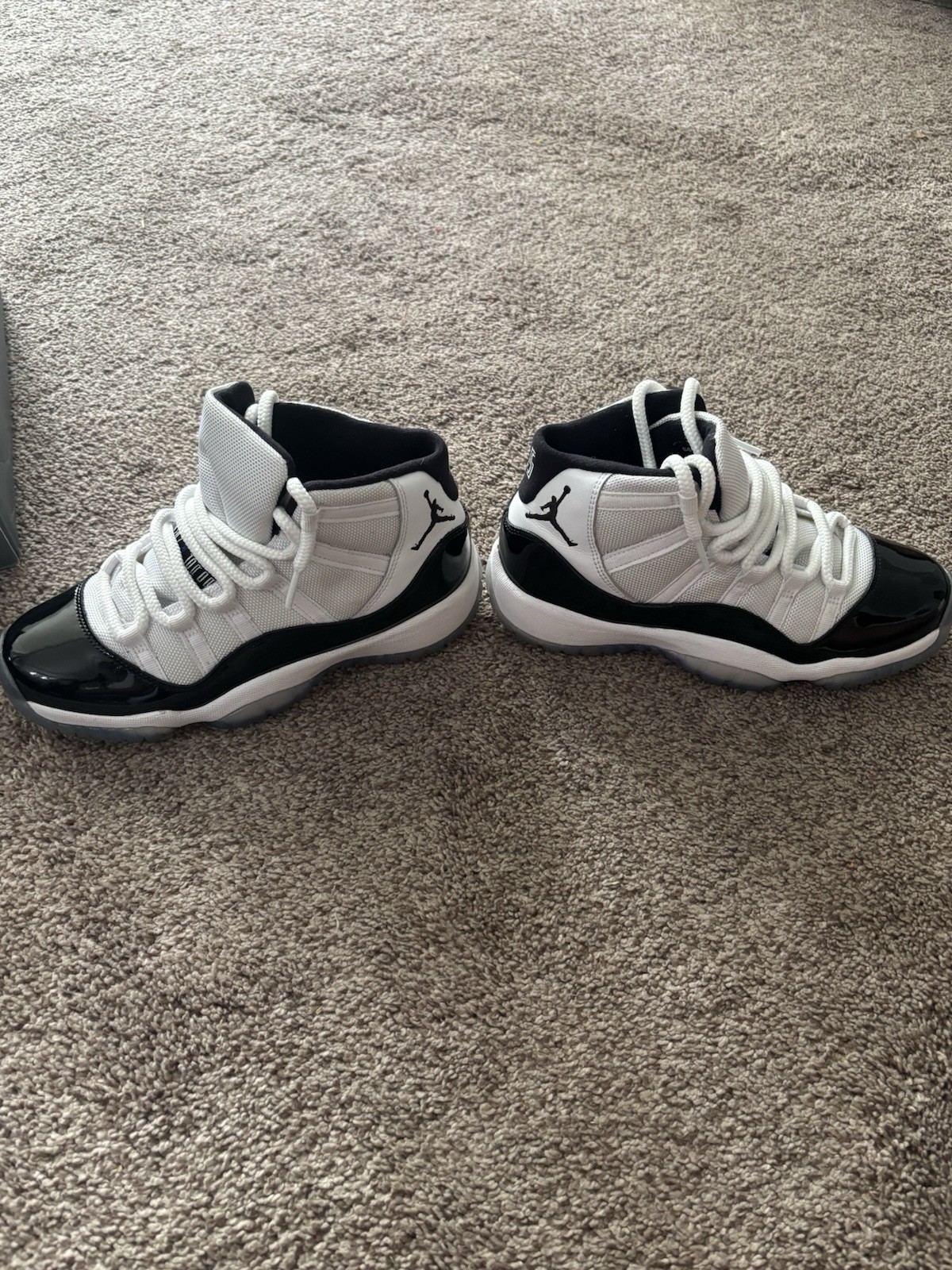 Jordan Air Jordan 11 Retro GS Concord White/Black 4.5Y 2018 378038-100