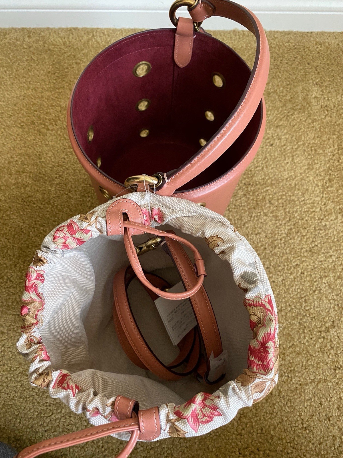 Coach Drawstring Bucket Bag With Grommets Crossbody Leather Bag 69654 Peach