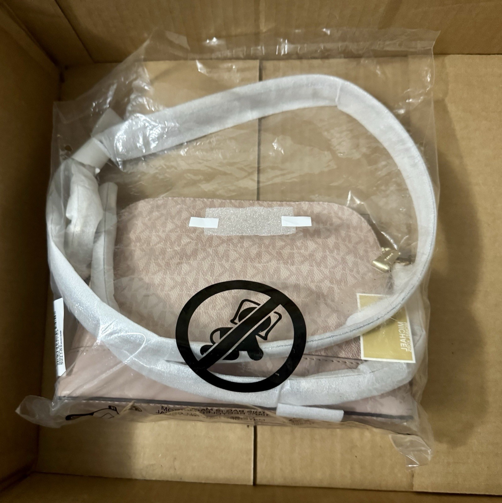 Michael Kors Jet Set Charm Purse NWT