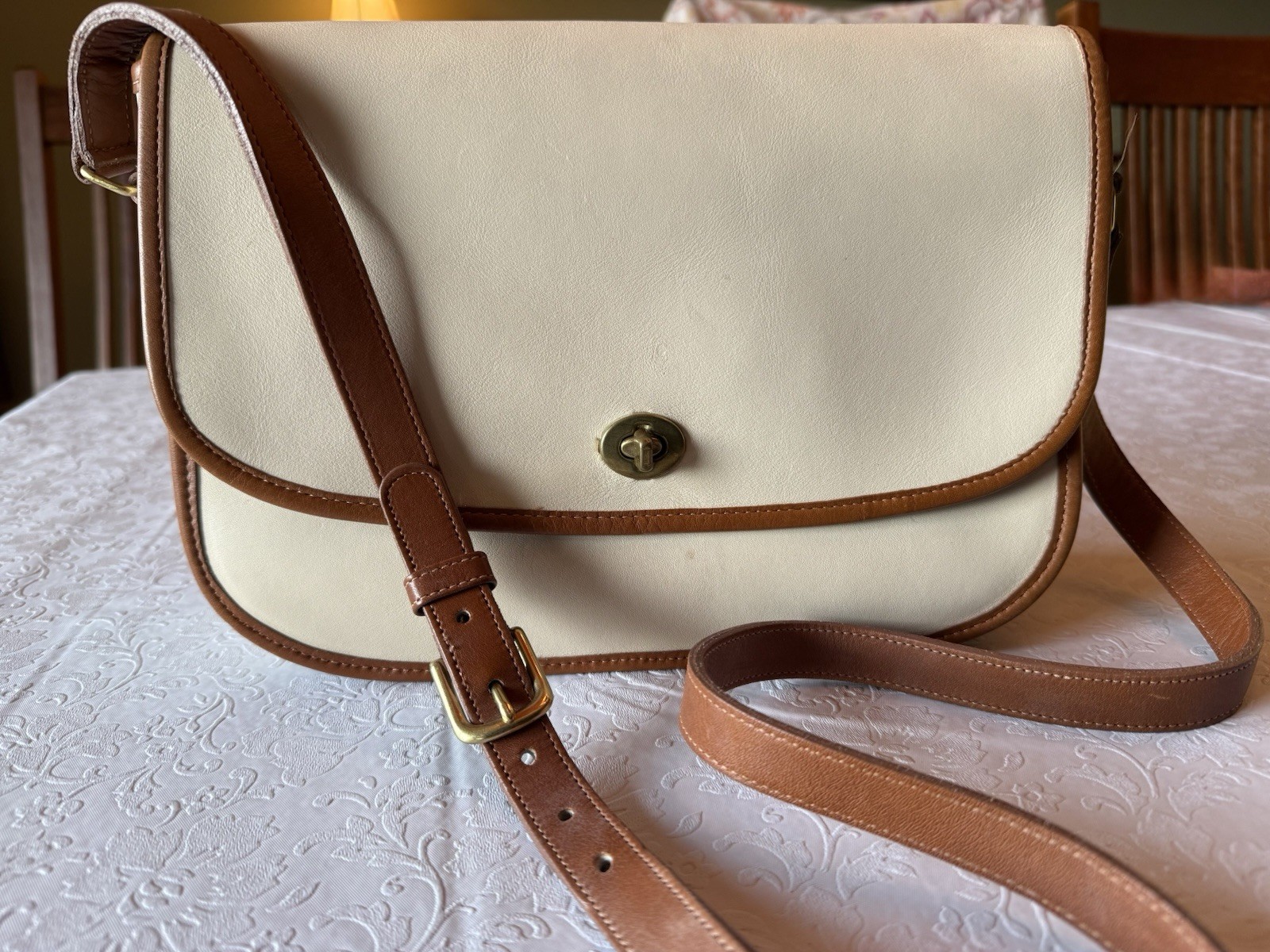 Vintage Coach Spectator City Bag: Cream And British Tan (1990s) USA Made – WOW!