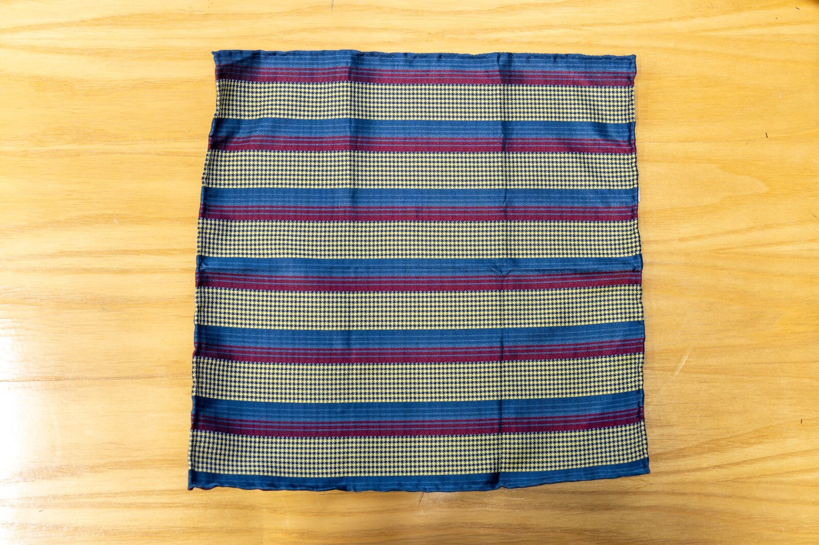 MULTI STRIPE POCKET SQUARE