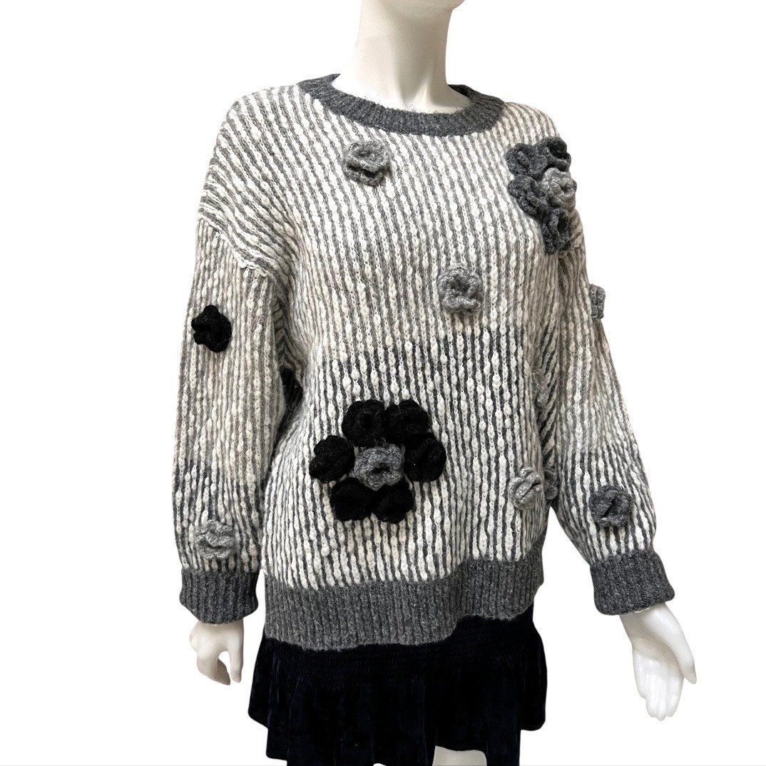 Grannycore Chunky Knit Oversized 3D Crochet Flower Sweater Women Grey Boho Large
