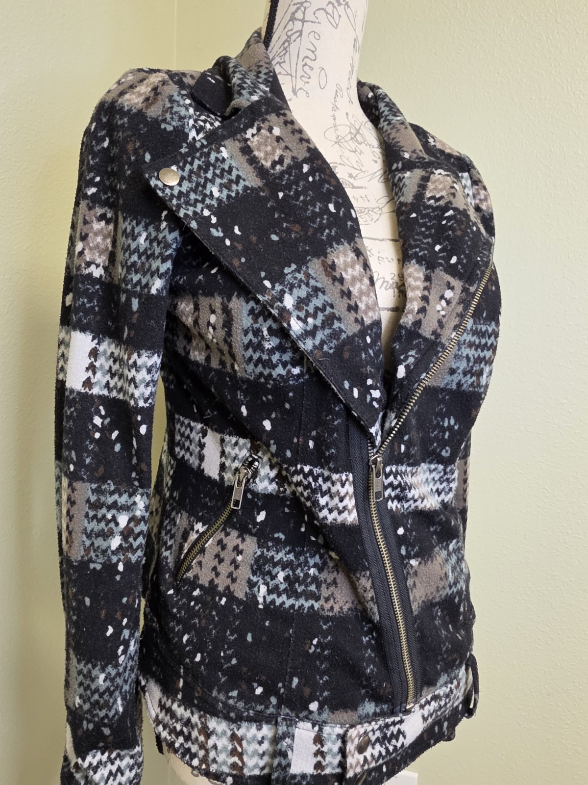 Free People Plaid Splatter Moto Jacket Zip Front Pockets Short Long Sleeve 10