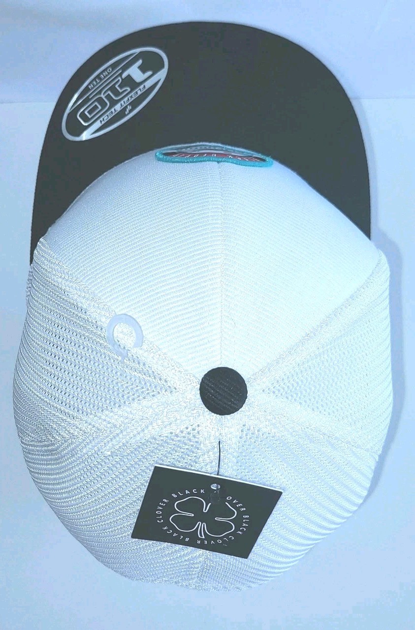 Black Clover One Ten FlexFit Tech Mens Mesh Back Adjustable Cap White Black NWT