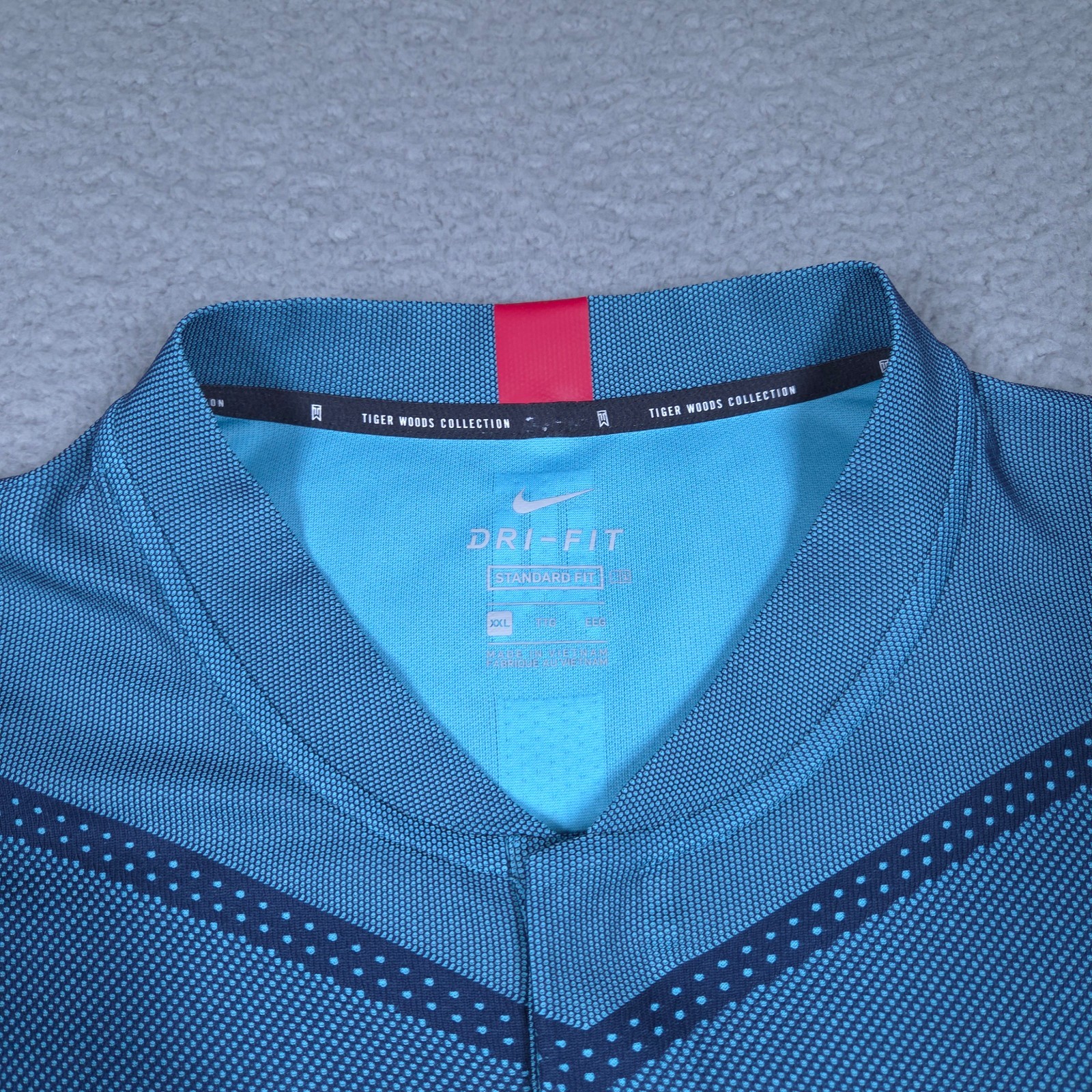 Nike Tiger Woods Collection Shirt Men’s 2XL Blue Blade Collar Chevron Golf Polo
