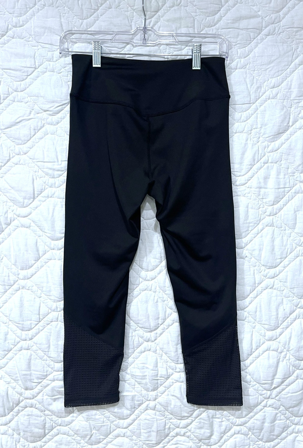 Z by Zella – Black Mesh Vent Leggings – Activewear Athleisure – Women’s Small