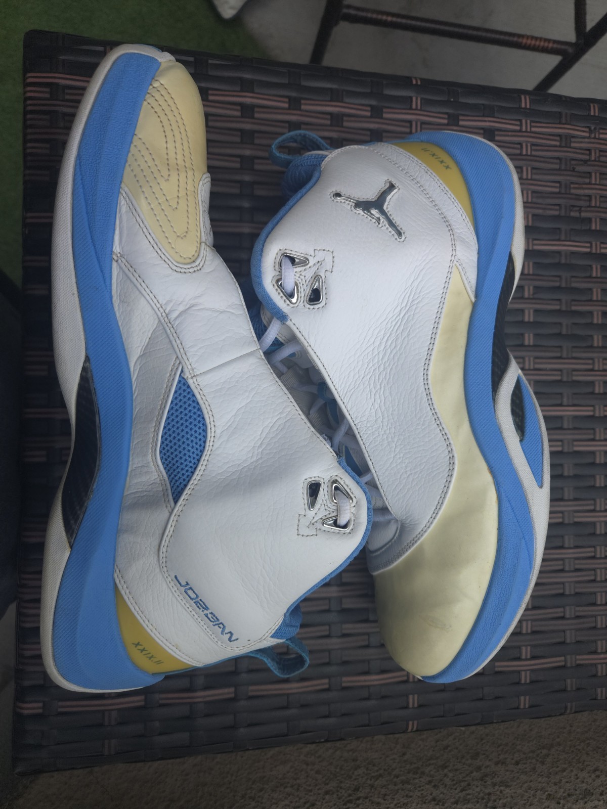 Nike Air Jordan Dentro White University Blue Size 12 325522-108 Rare Vintage