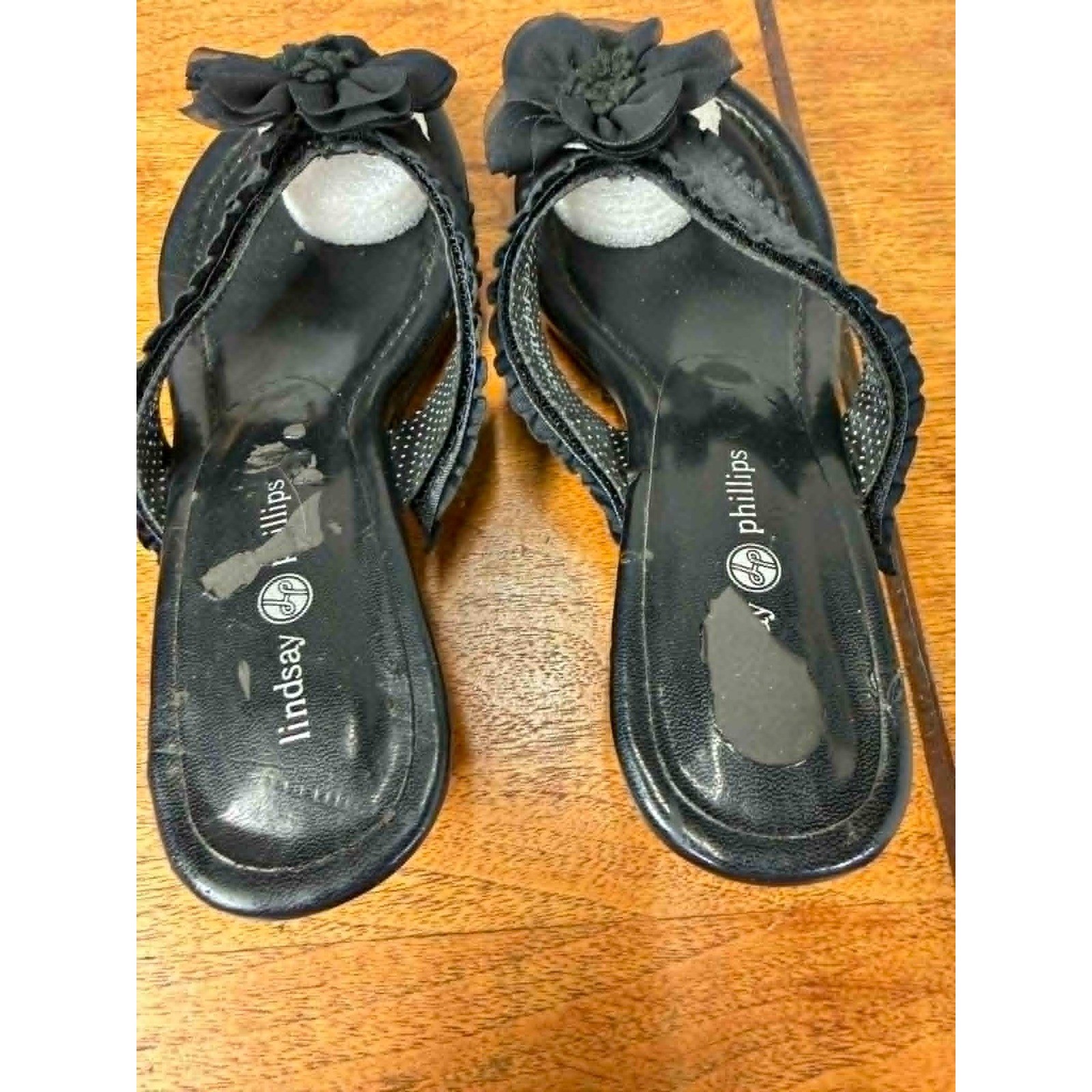 Lindsay Phillips SwitchFlops Black Flower Ruffle Kitten Heel Sandals Womens 5