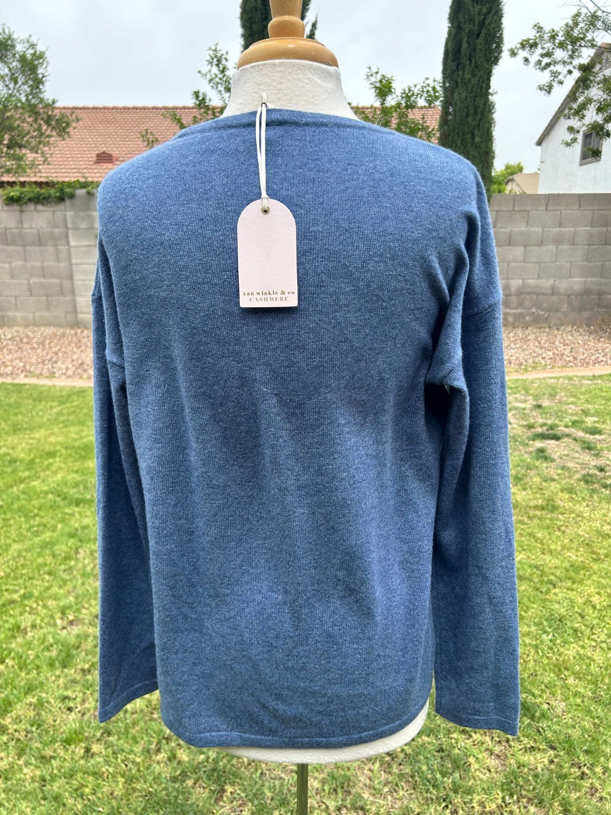 Van Winkle & Co Cashmere 2 PC Lounge Set Womens L Baltic Blue $276 Luxurious NWT