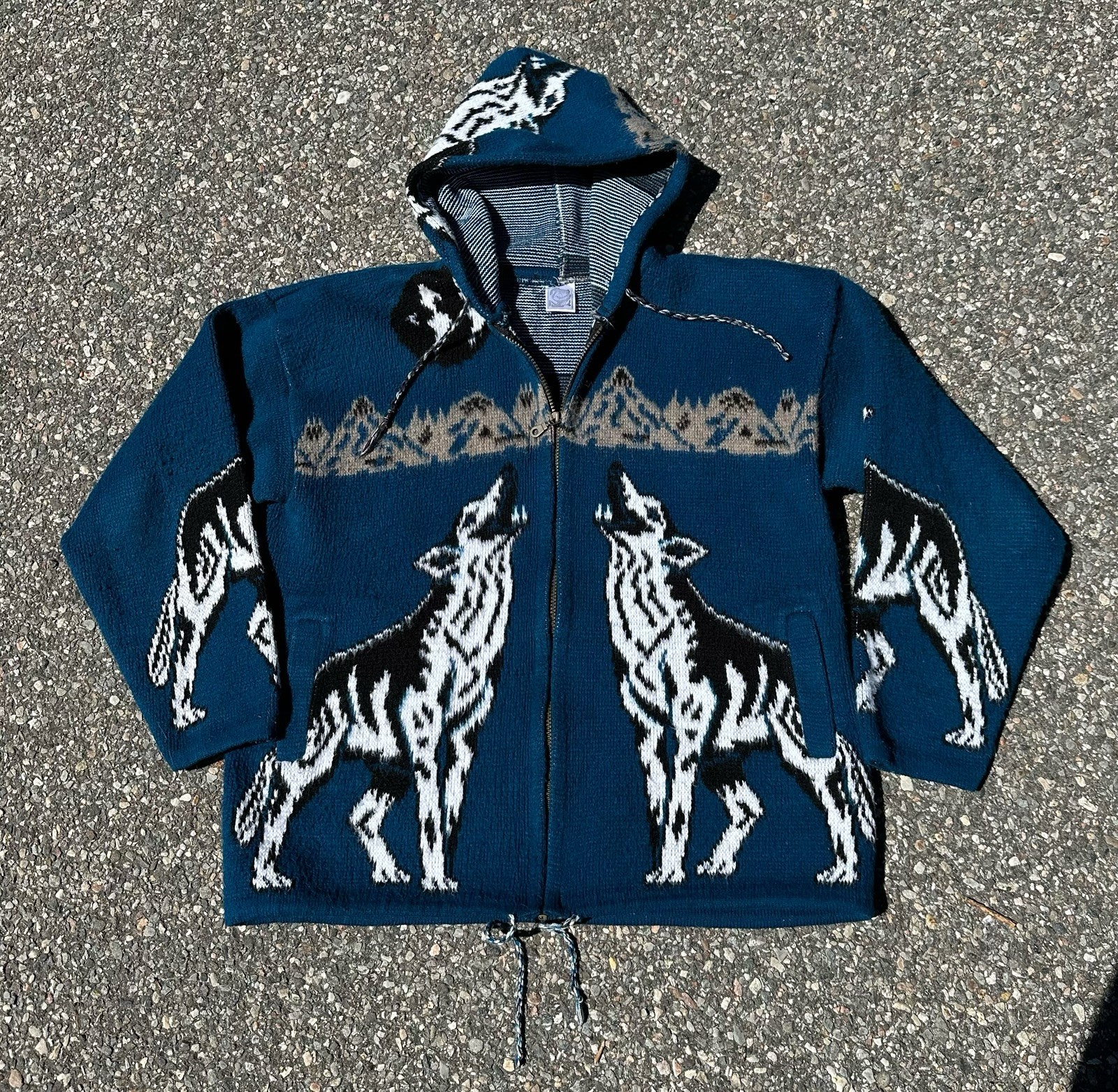 VTG Yarina WOOL Ecuador WOLVES Mens M Hoodie JACKET FULL ZIP Blue Native