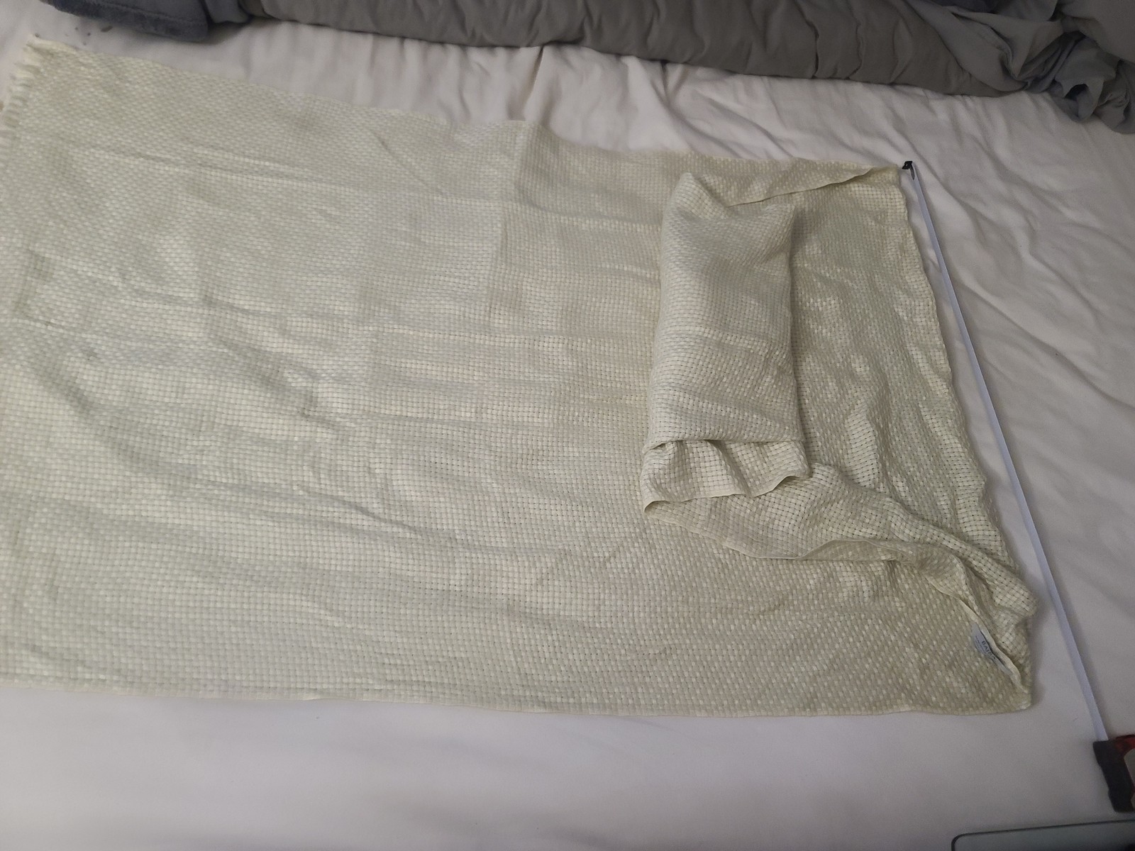 BAJRA Unknown – See Pictures Off-white/Cream 100% Viscose Scarf handmade Nepal