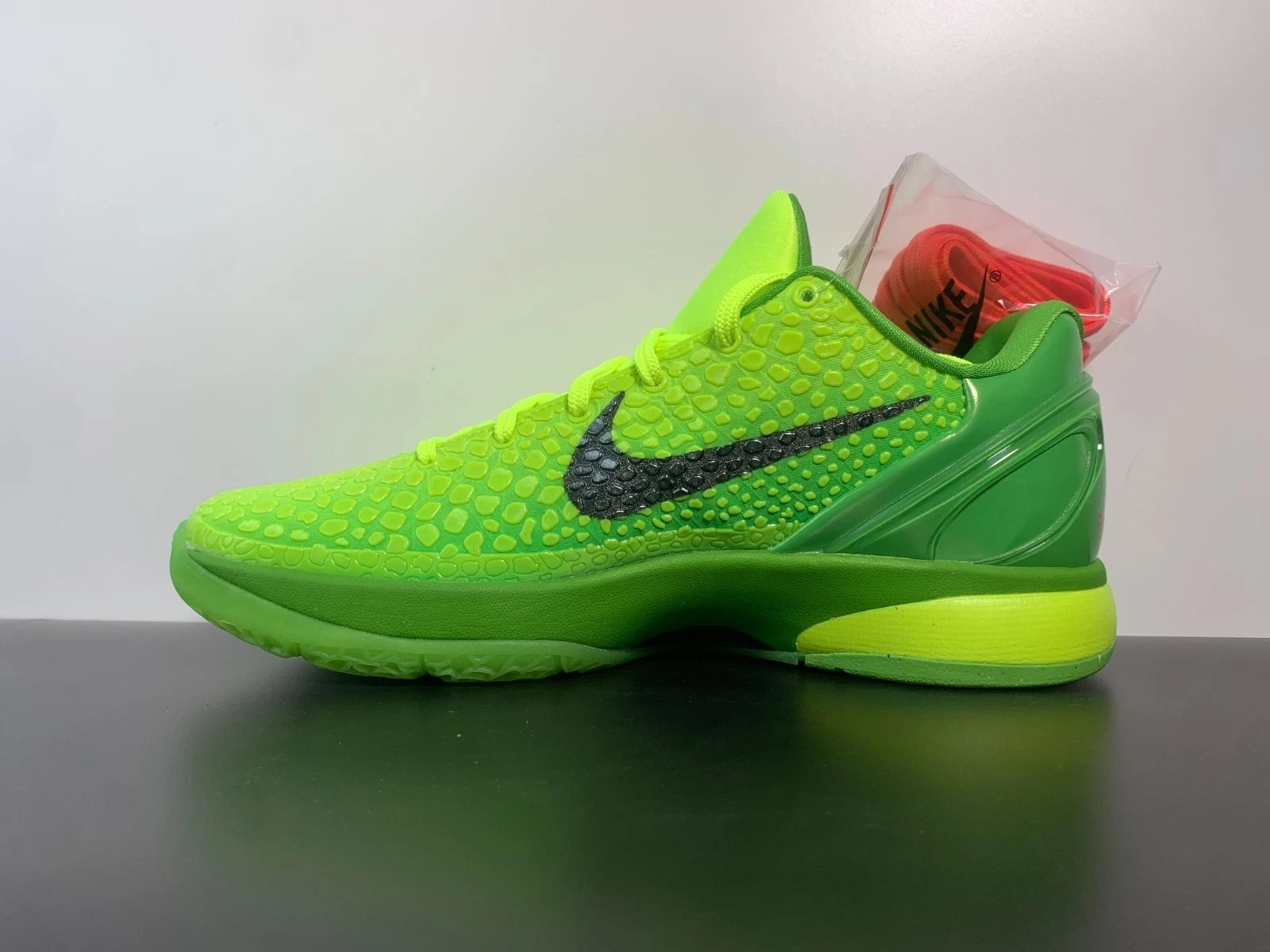 NEW Kobe 6 Protro Green Grinch Men’s CW2190-300 All Size US 7-12