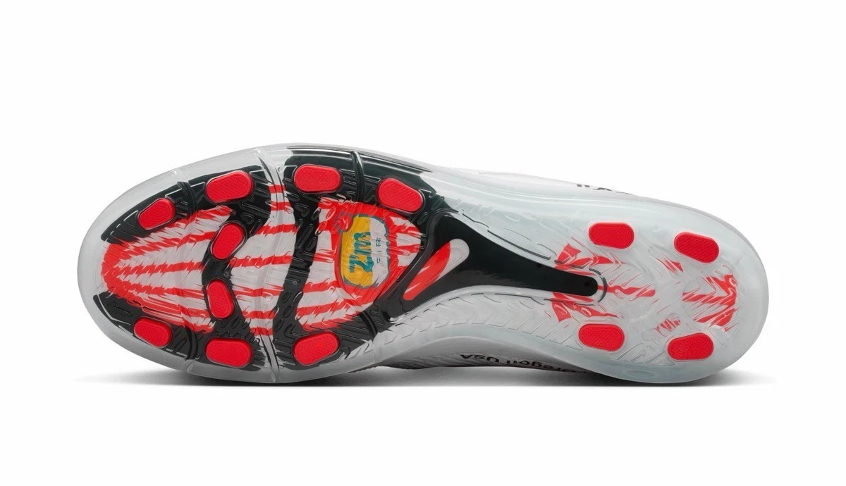 Virgil Abloh Archive × Nike Cryoshot M9 World Cup IM3886-100