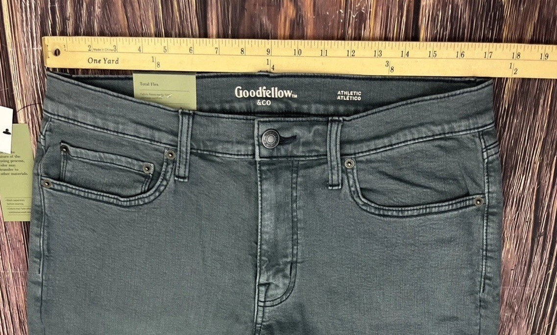 NWT Goodfellow Athletic Fit Total Flex Jeans Mens 34×30 (Actual 34×30)
