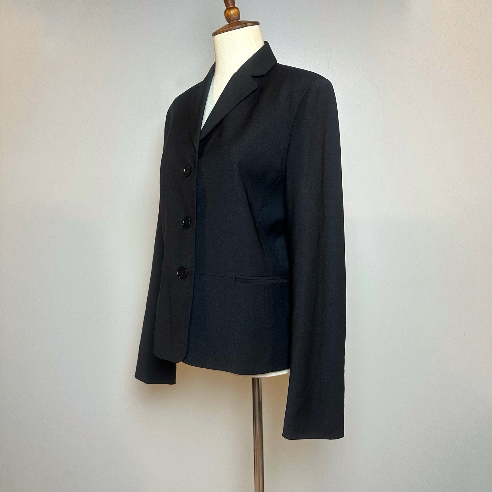 Talbots Size 8 Wool Blend Blazer Black Grace Fit 3-Button Classic Timeless NWT