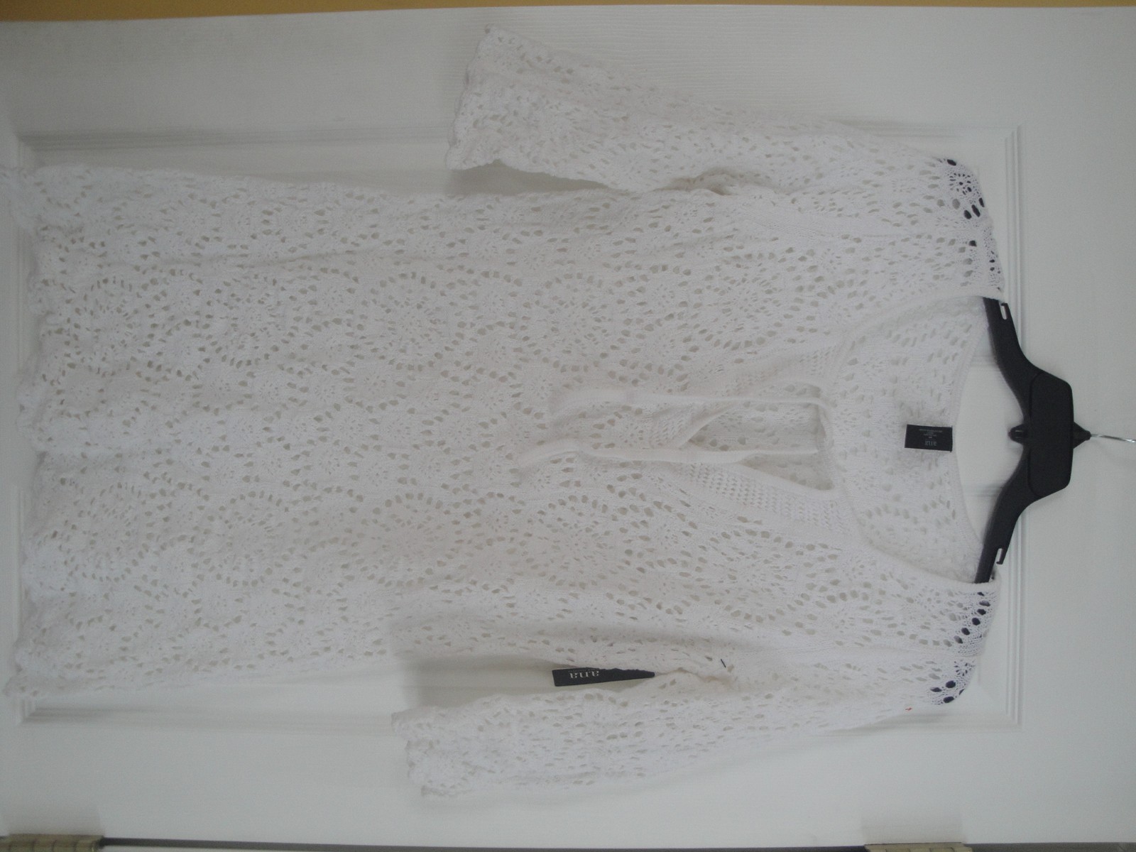 A.N.A Crochett Tunic Women’s White Beach Cover Size: Med